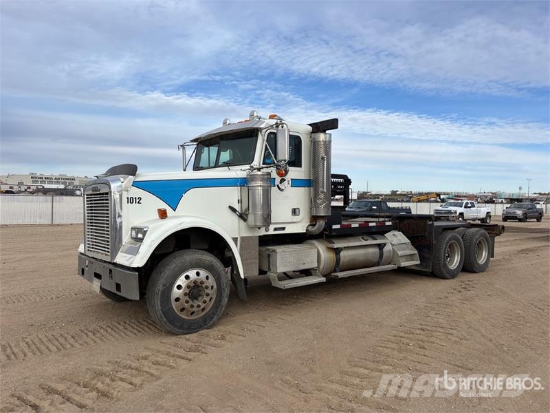 Freightliner Classic 6x4 Texas Bed Winch Truck Puksiirid