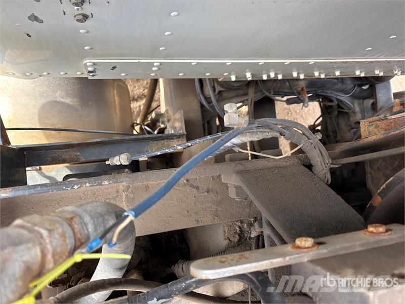 Freightliner Classic 6x4 Texas Bed Winch Truck Puksiirid