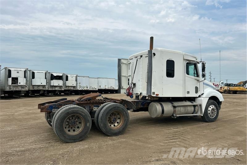 Freightliner Columbia 120 Tractor Units