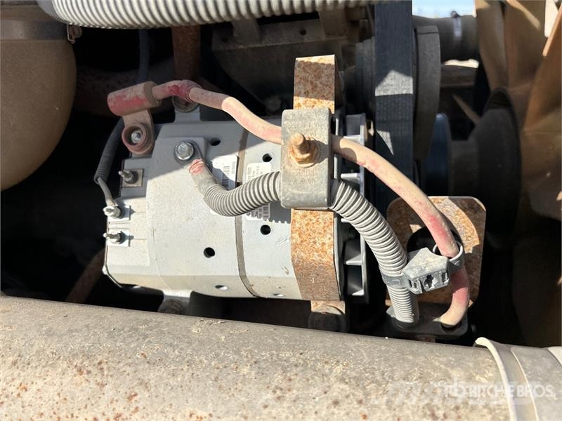 Freightliner Columbia 8x6 Sleeper Winch Truck Bergingsbiler
