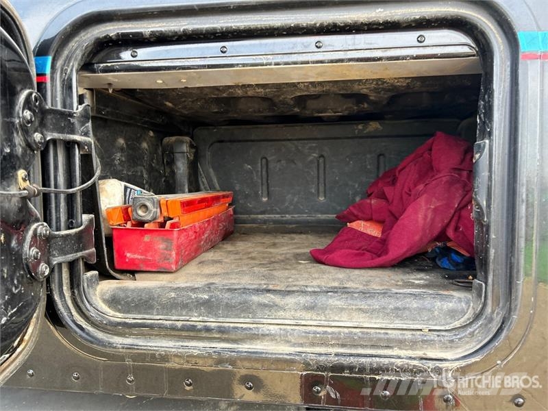 Freightliner Columbia 8x6 Sleeper Winch Truck Bergingsbiler