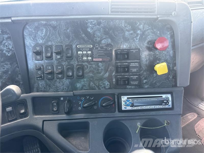 Freightliner Columbia 120 Sadulveokid