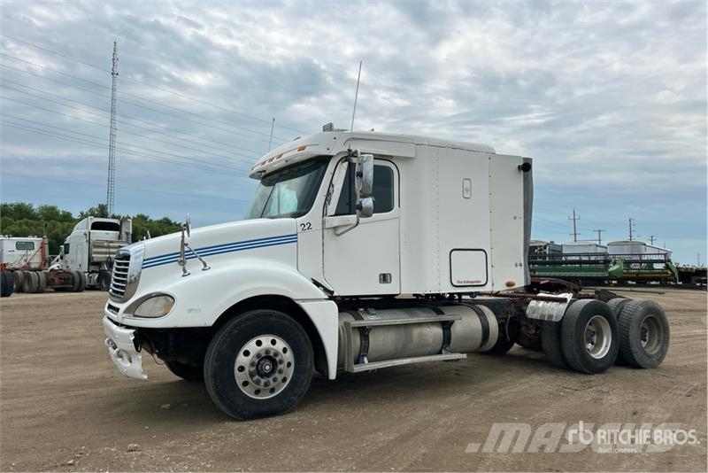 Freightliner Columbia 120 Tractor Units