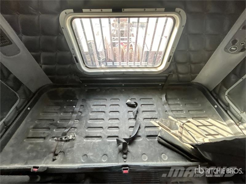 Freightliner Columbia 8x6 Sleeper Winch Truck Bergingsbiler