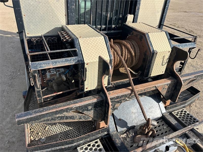 Freightliner Columbia 8x6 Sleeper Winch Truck Bergingsbiler