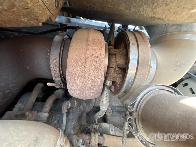 Freightliner Columbia 8x6 Sleeper Winch Truck Bergingsbiler