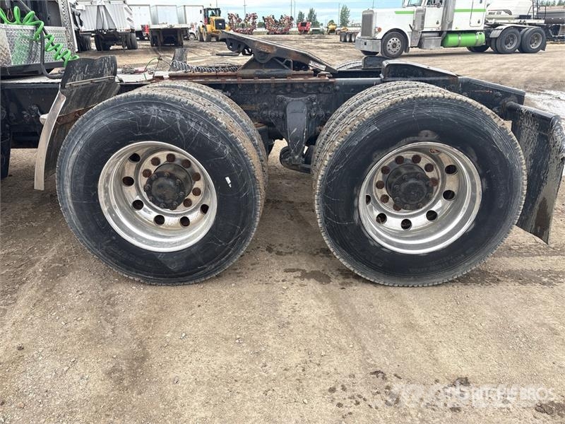 Freightliner Columbia 112 Sadulveokid