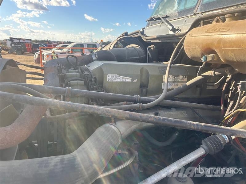 Freightliner Columbia 120 Sadulveokid