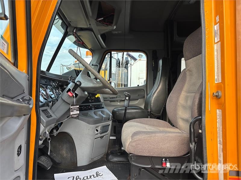 Freightliner Columbia 120 Vyslobodzovacie vozidlá