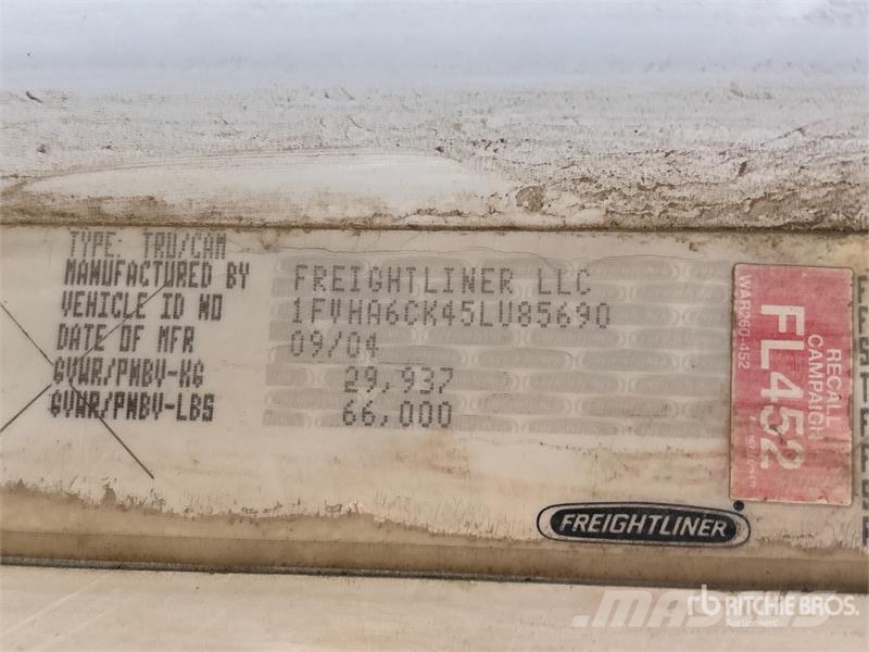Freightliner Columbia 120 Pritschenwagen/Pritschenwagen mit Seitenklappe