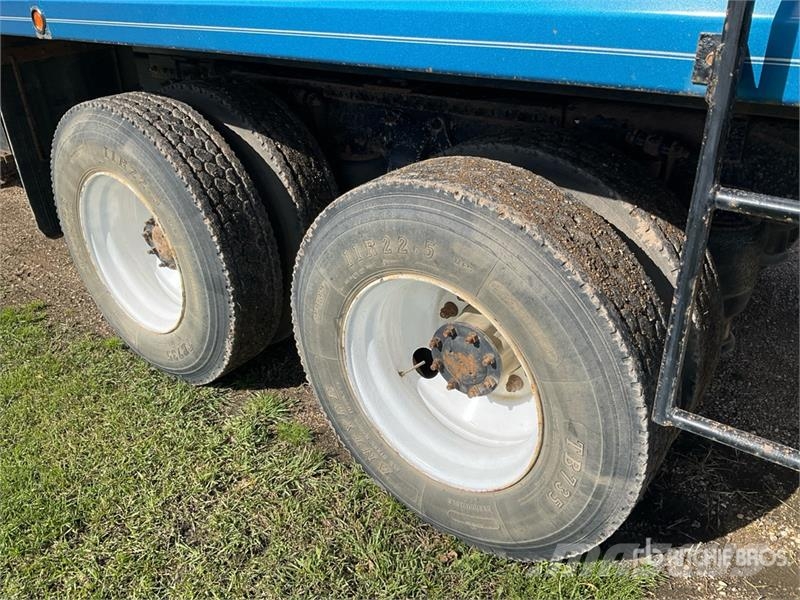 Freightliner Columbia 6x4 Grain Truck Poljoprivredni / kamioni za žitarice