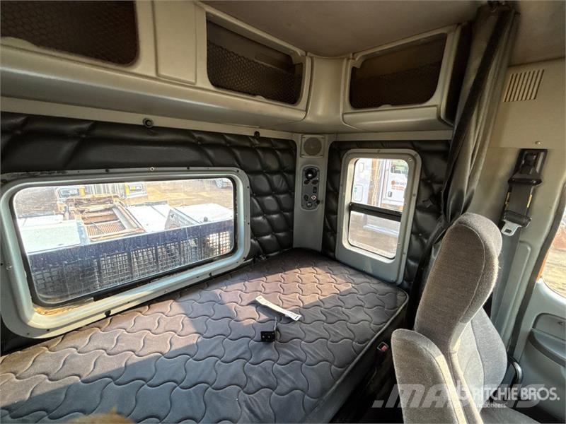 Freightliner Columbia 120 Vyslobodzovacie vozidlá