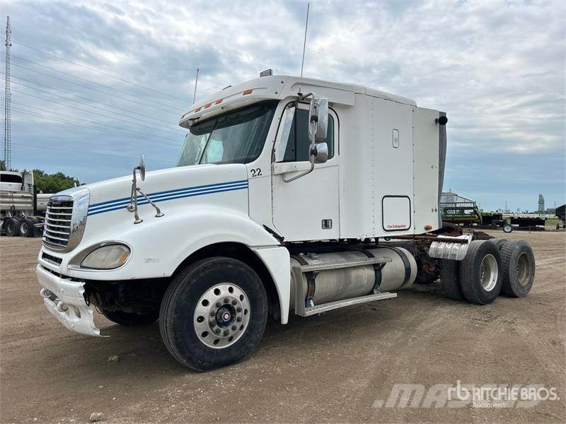 Freightliner Columbia 120 Tractor Units