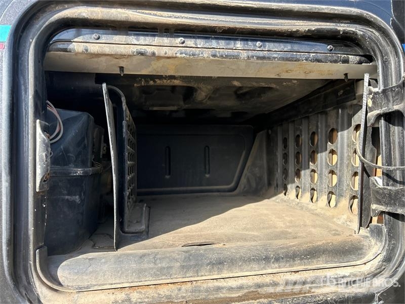Freightliner Columbia 8x6 Sleeper Winch Truck Bergingsbiler