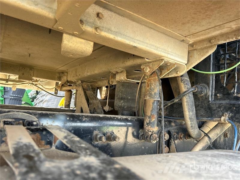 Freightliner Columbia 8x6 Sleeper Winch Truck Bergingsbiler