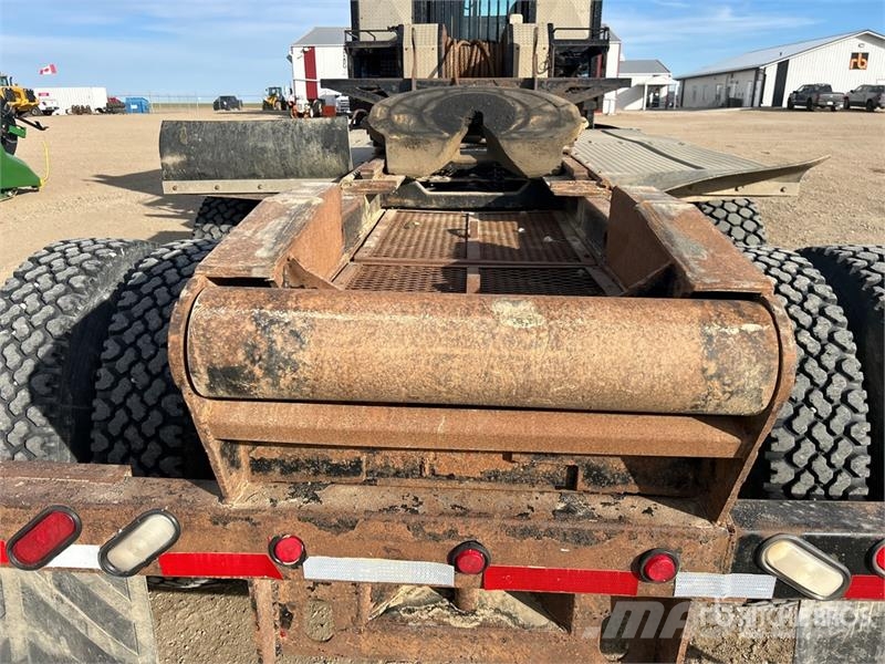 Freightliner Columbia 8x6 Sleeper Winch Truck Bergingsbiler