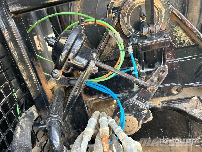 Freightliner Columbia 8x6 Sleeper Winch Truck Bergingsbiler