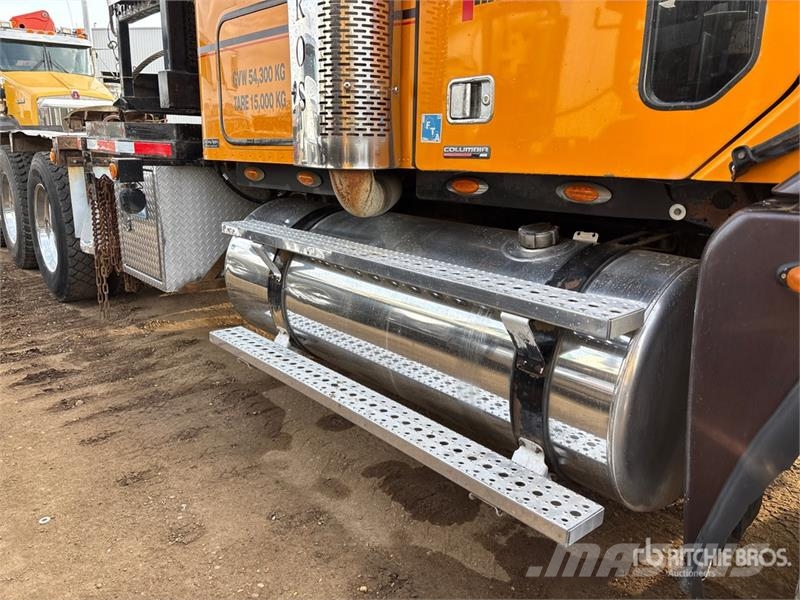 Freightliner Columbia 120 Vyslobodzovacie vozidlá