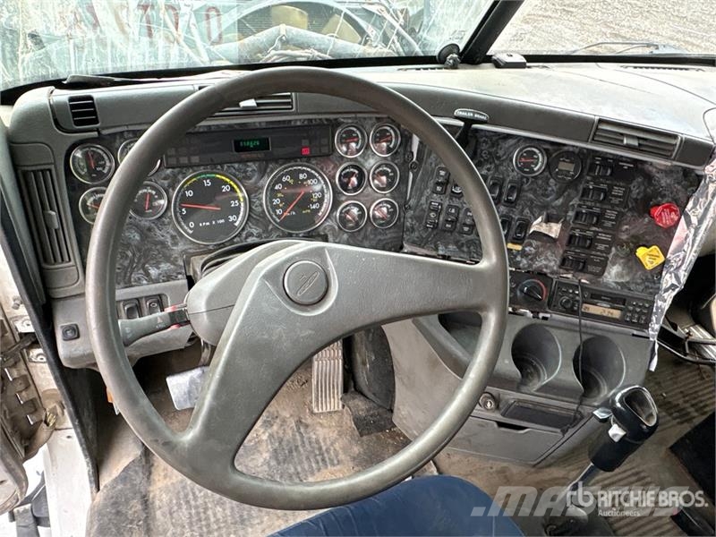 Freightliner Columbia Автокрани