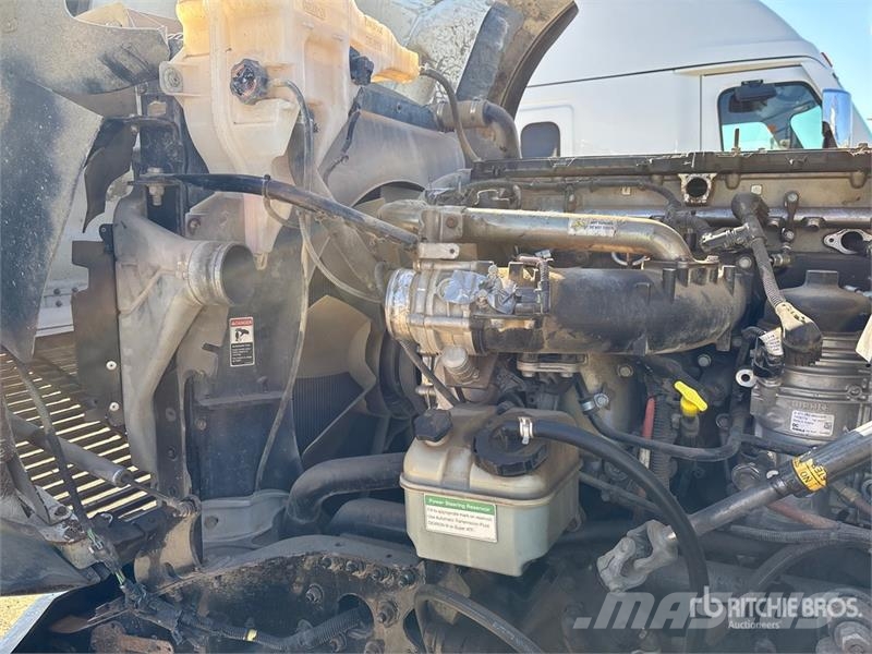 Freightliner Coronado 122 8x6 Water Truck (Inoperable) Autocisterne