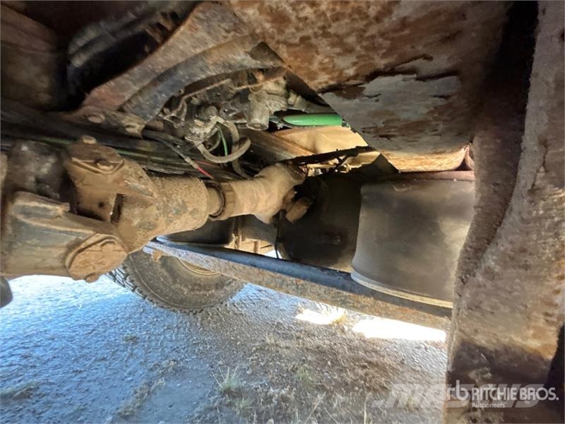 Freightliner Coronado 122 8x6 Water Truck (Inoperable) Autocisterne