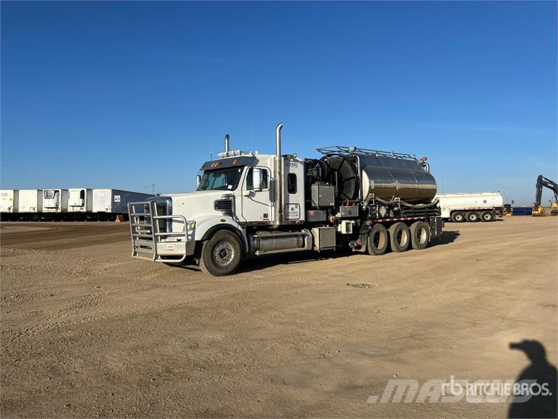 Freightliner Coronado 122 8x6 Sleeper Pressure Truck Ostali kamioni