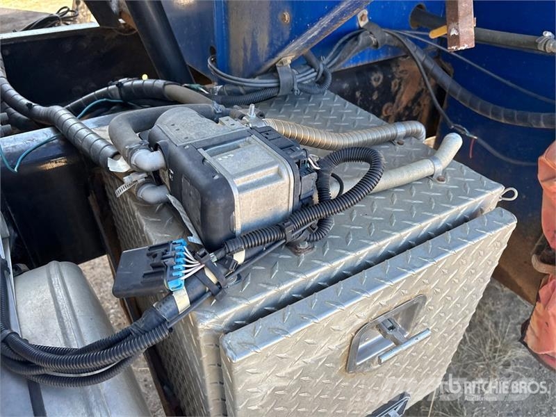 Freightliner Coronado 122 8x6 Water Truck (Inoperable) Autocisterne