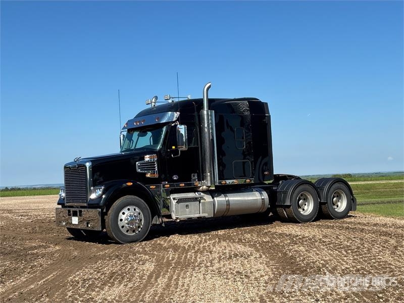 Freightliner Coronado 122SD Тягачі