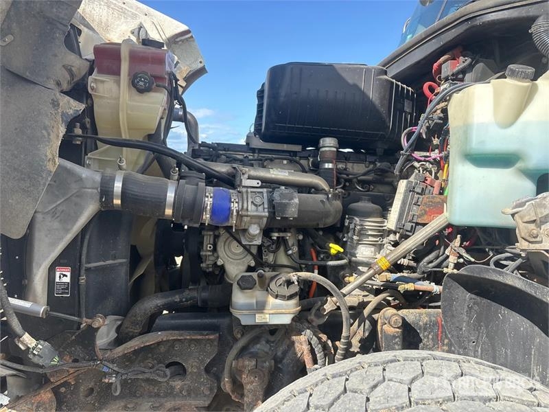 Freightliner Coronado 122 8x6 Sleeper Pressure Truck Ostali kamioni
