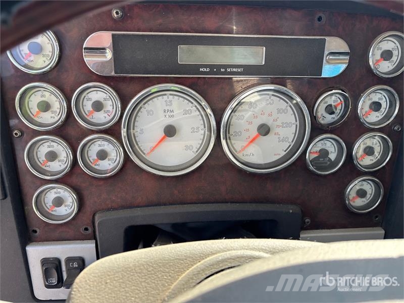 Freightliner Coronado 122 8x6 Water Truck (Inoperable) Autocisterne