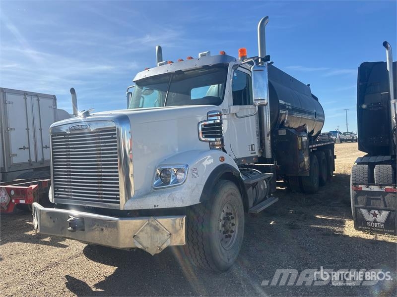 Freightliner Coronado 8x6 Water Truck (Inoperable) Vesisäiliöautot