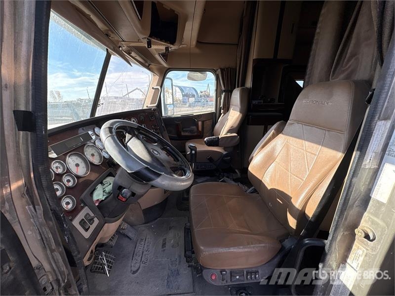 Freightliner Coronado 6x4 T/A Sleeper Truck Tractor Truck Tractor Units