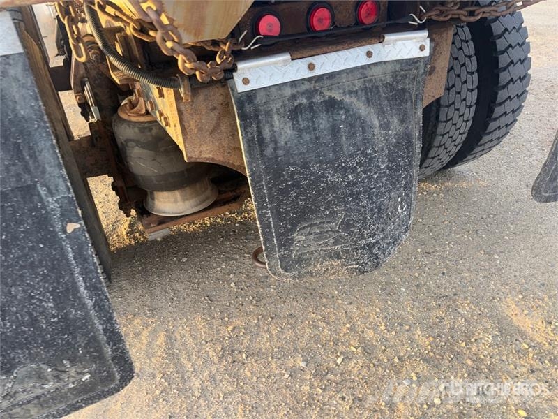 Freightliner Coronado 122 6x4 T/A Dump Truck Kipper
