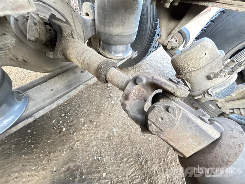 Freightliner Coronado SD 6x4 Heavy Haul T/A Day Cab Truck Tract Trekkers