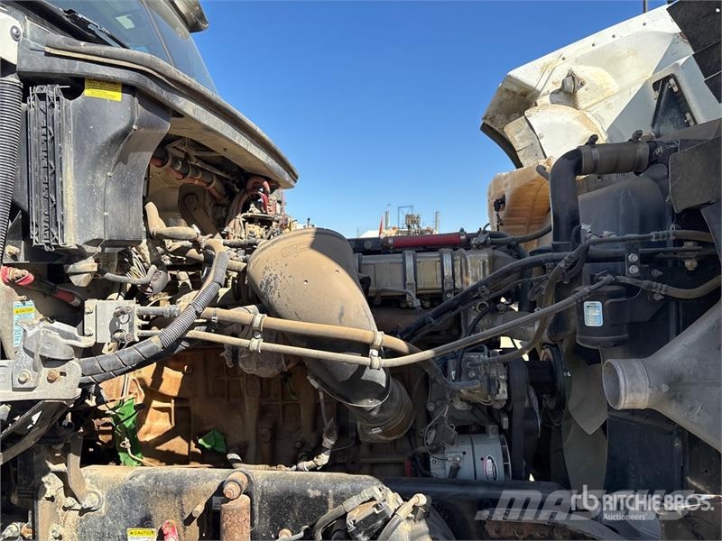 Freightliner Coronado 122 8x6 Water Truck (Inoperable) Autocisterne