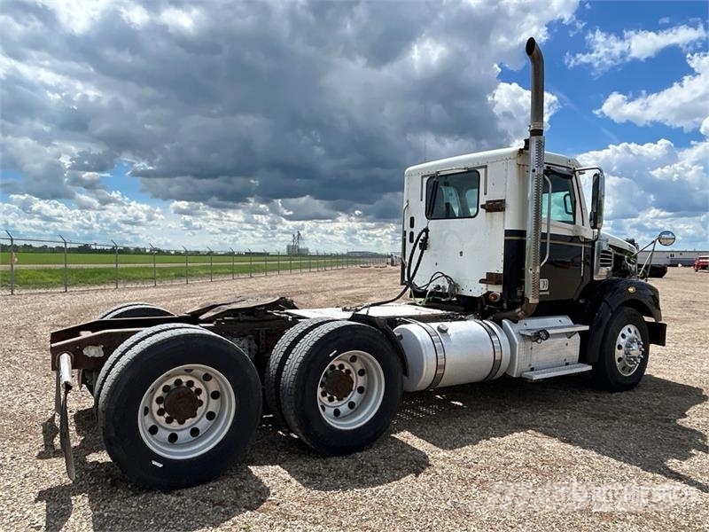 Freightliner Coronado 122 Vetopöytäautot