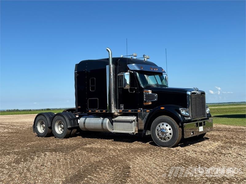 Freightliner Coronado 122SD Тягачі