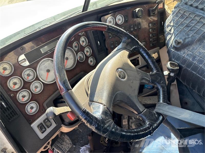 Freightliner Coronado 122 8x6 Water Truck (Inoperable) Autocisterne