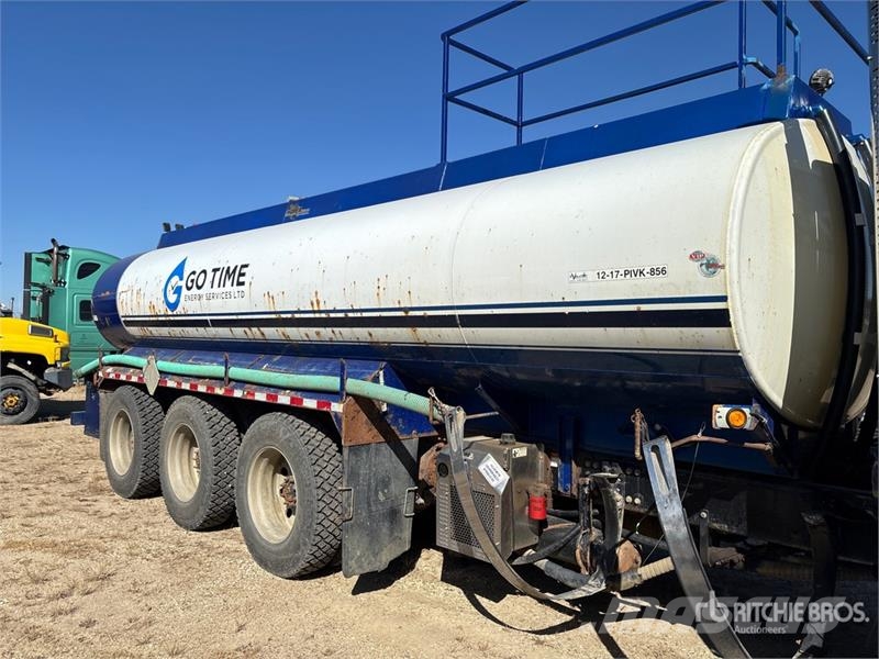 Freightliner Coronado 122 8x6 Water Truck (Inoperable) Autocisterne