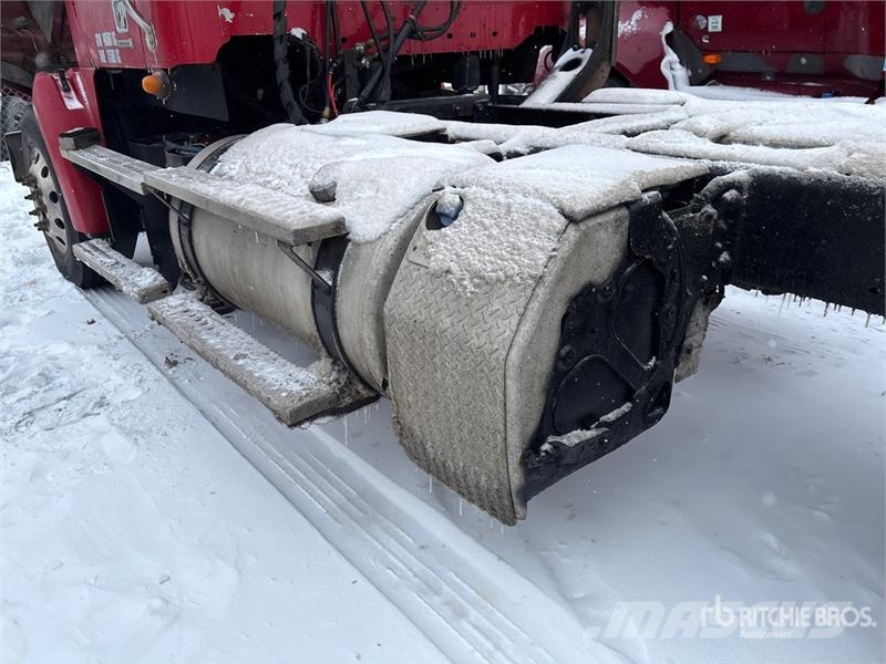 Freightliner Coronado 122 Tegljači