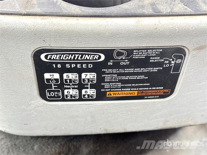 Freightliner Coronado SD 6x4 Heavy Haul T/A Day Cab Truck Tract Trekkers