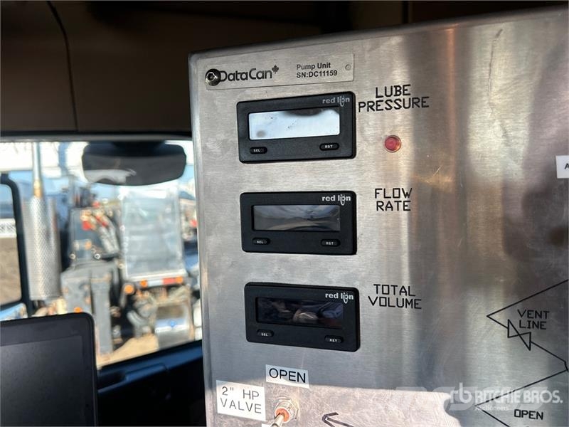 Freightliner Coronado 122 8x6 Sleeper Pressure Truck Ostali kamioni