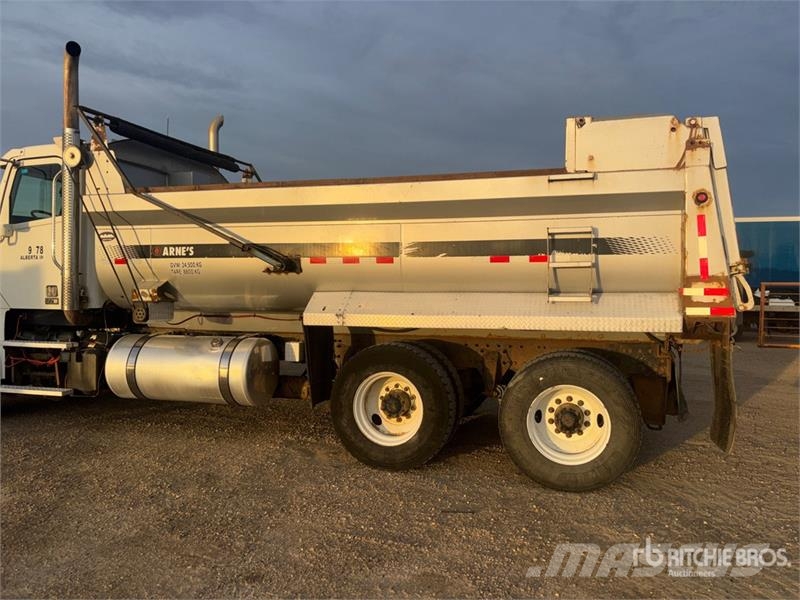 Freightliner Coronado 122 6x4 T/A Dump Truck Kipper