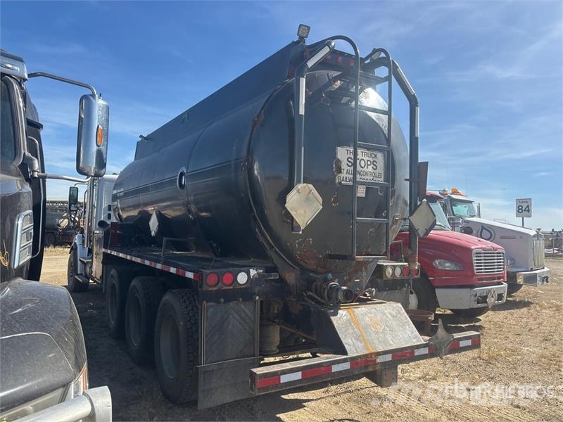Freightliner Coronado 8x6 Water Truck (Inoperable) Vesisäiliöautot