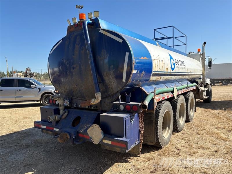 Freightliner Coronado 122 8x6 Water Truck (Inoperable) Autocisterne