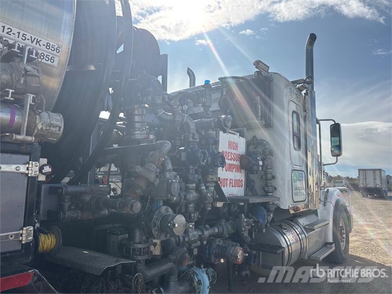 Freightliner Coronado 122 8x6 Sleeper Pressure Truck Ostali kamioni