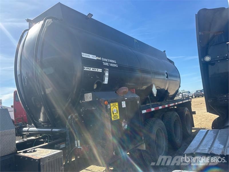 Freightliner Coronado 8x6 Water Truck (Inoperable) Vesisäiliöautot