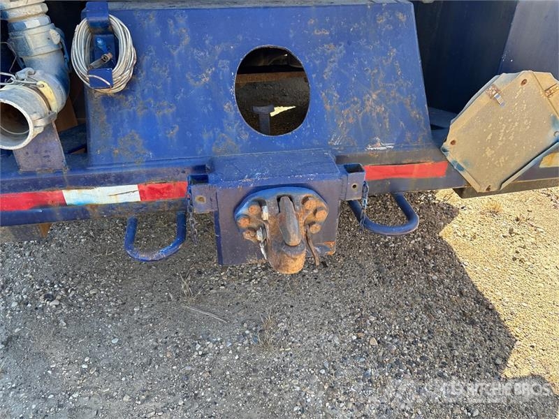Freightliner Coronado 122 8x6 Water Truck (Inoperable) Autocisterne