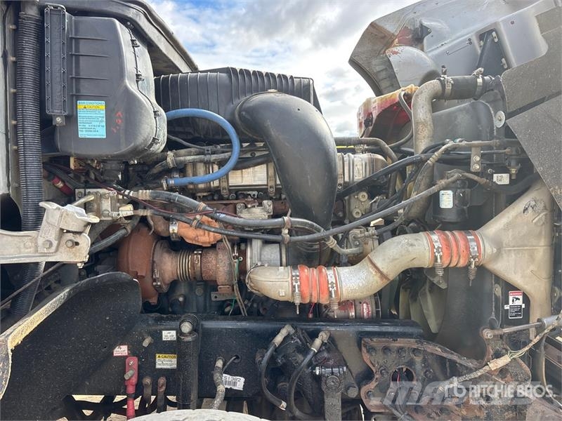 Freightliner Coronado 122SD 8x6 Tri/A Sleeper Truck Tractor Naudoti vilkikai