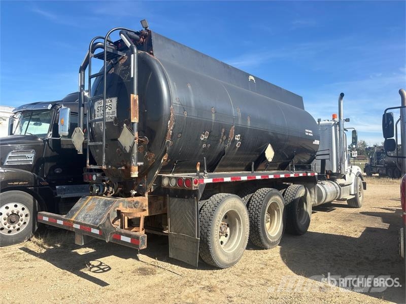 Freightliner Coronado 8x6 Water Truck (Inoperable) Vesisäiliöautot